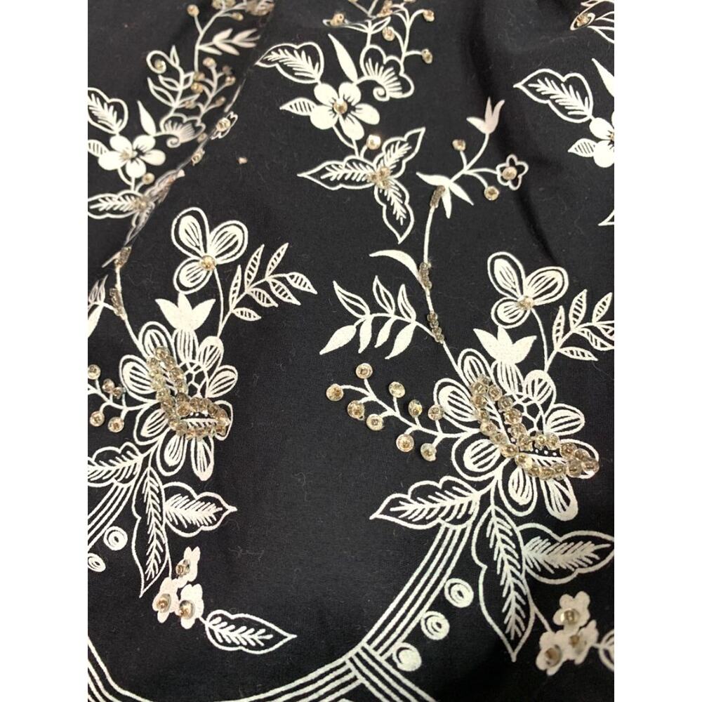 Size 14 Torrid New A-Line Sequin Embellished Black Skirt White Floral - Picture 9 of 11